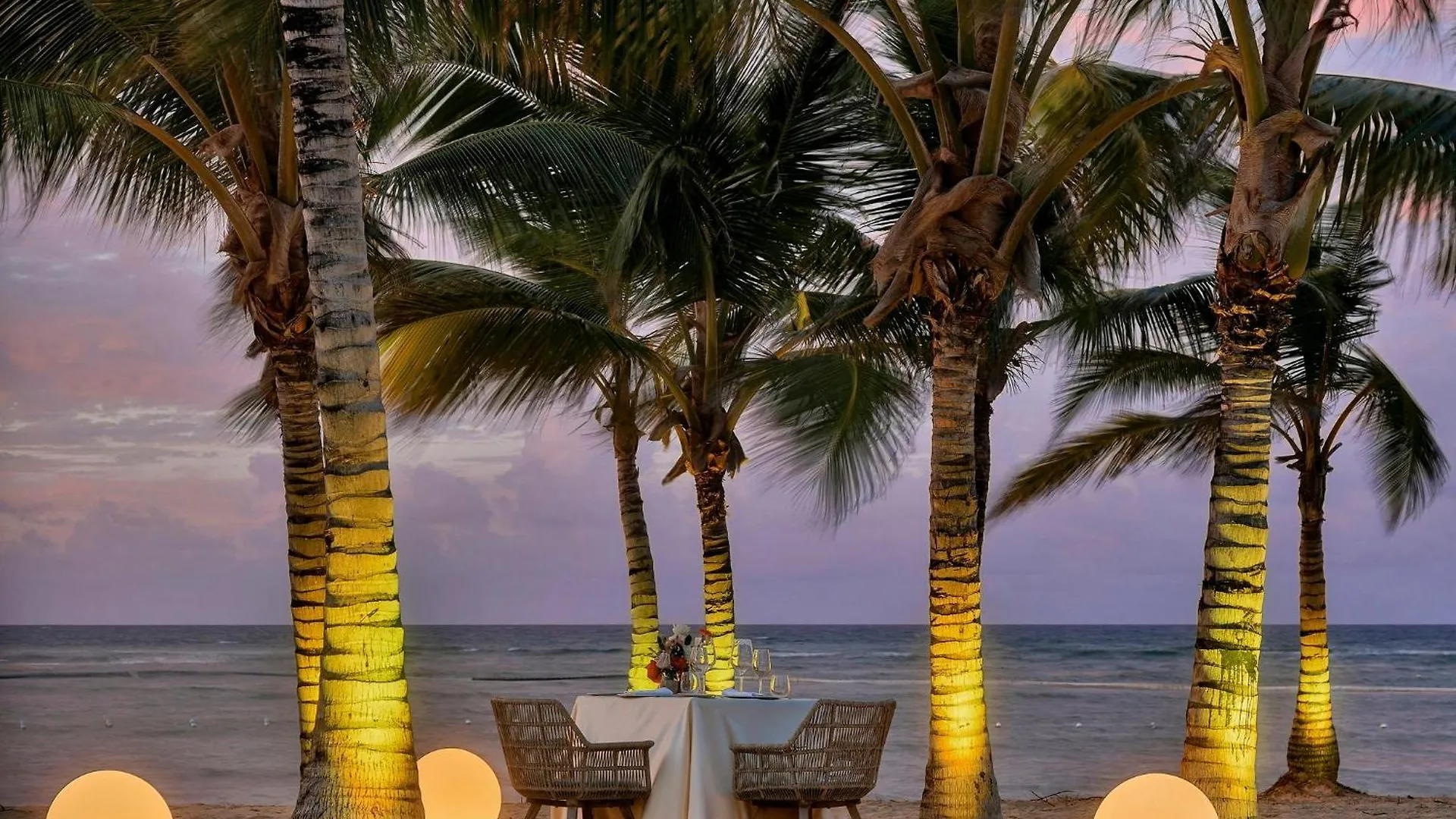 Live Aqua Punta Cana (Adults Only) Hotel