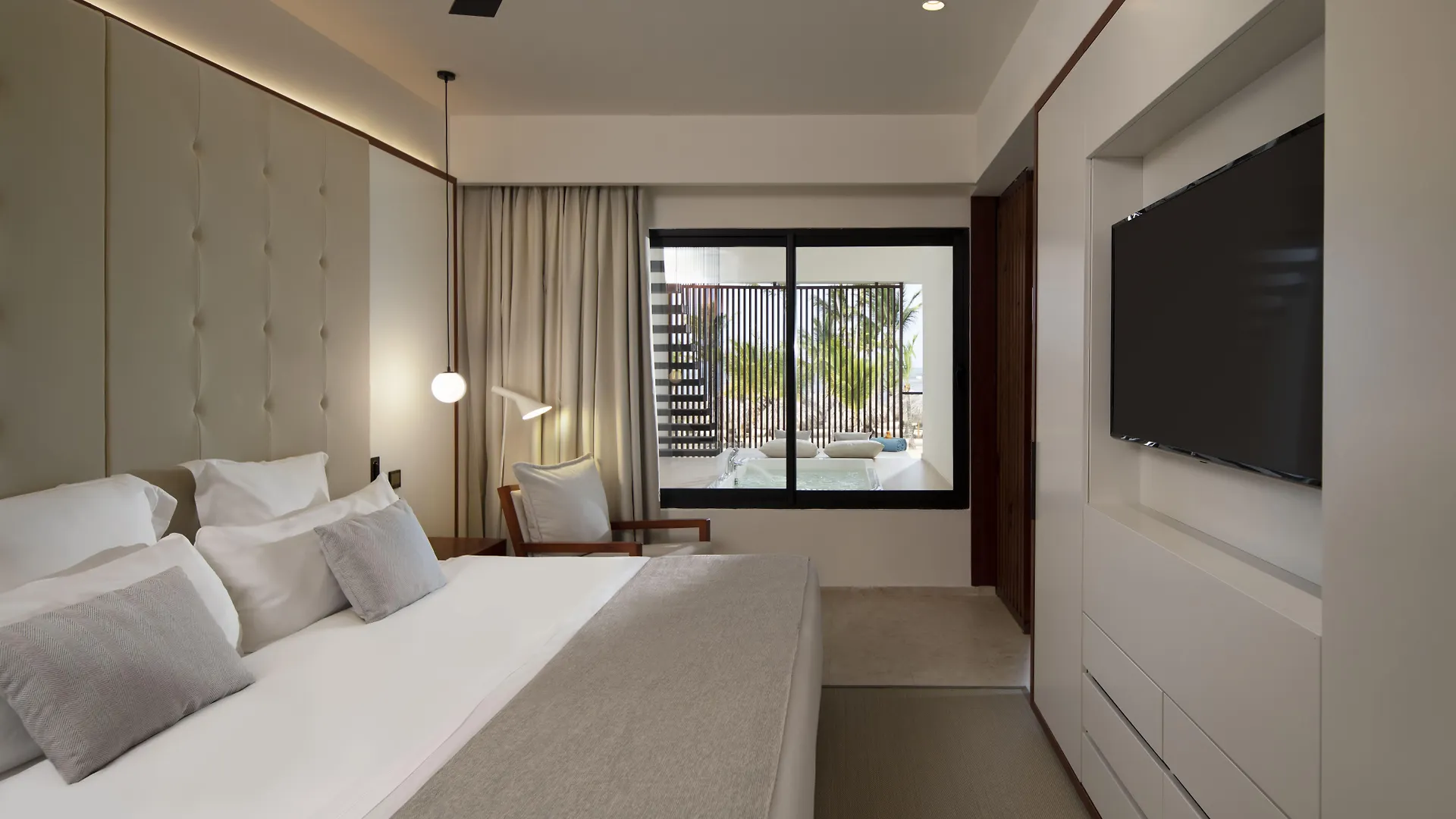 Live Aqua Punta Cana (Adults Only)